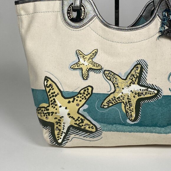 Coach F19212 Canvas Beach Starfish Tote Bag Silver Leather Handles 3 Keychains - Picture 3 of 10